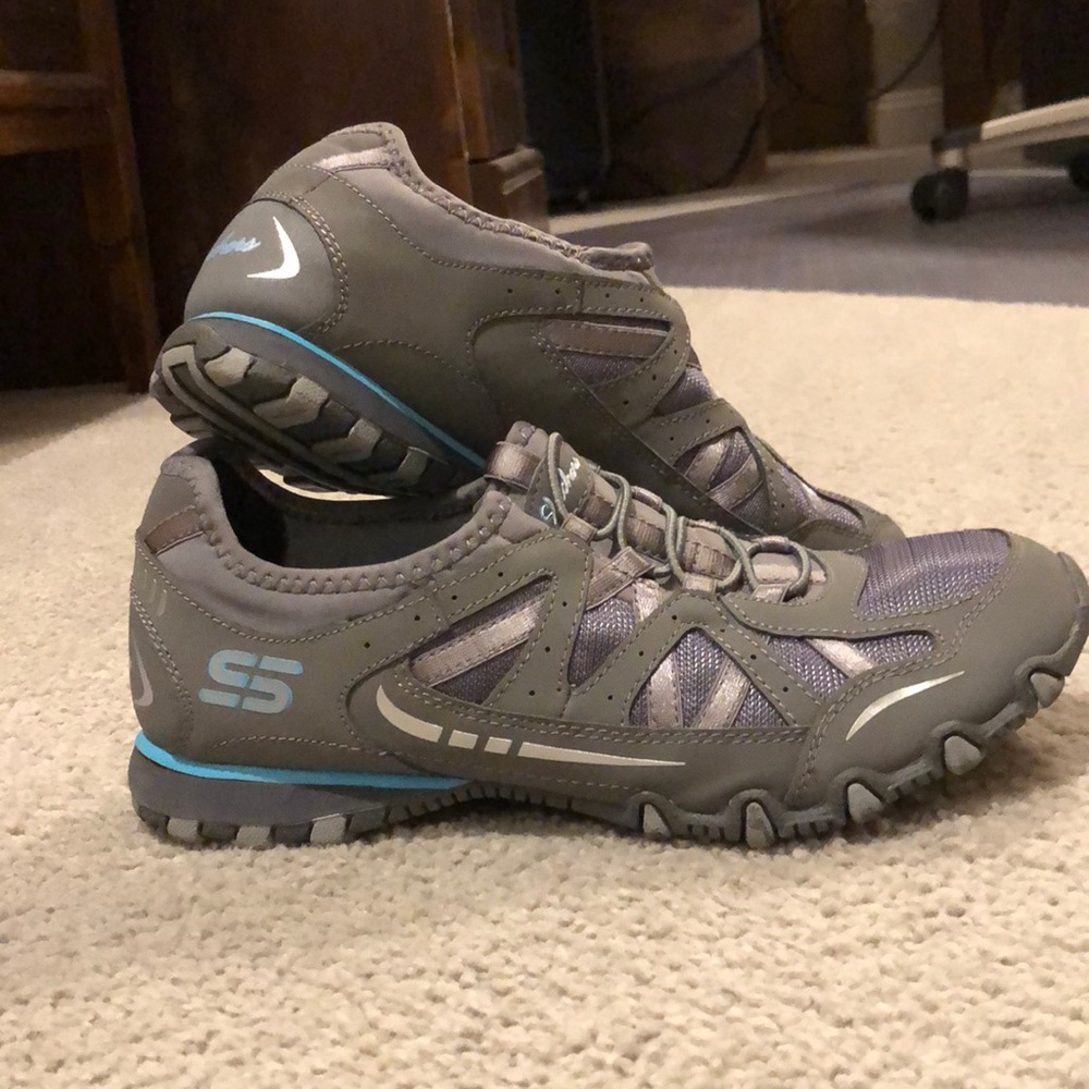 Skechers